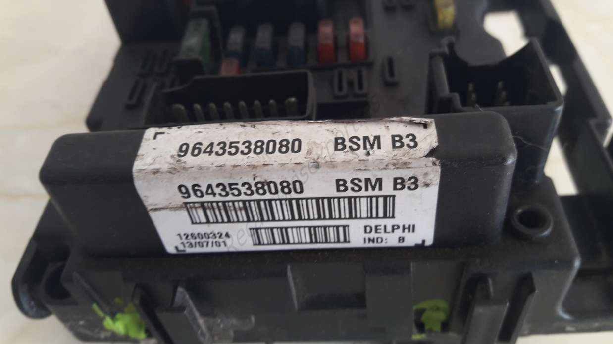 Caja de fusibles Grupo PSA Peugeot Citroen 9643538080 BSMB3 BSM B3 - foto 2
