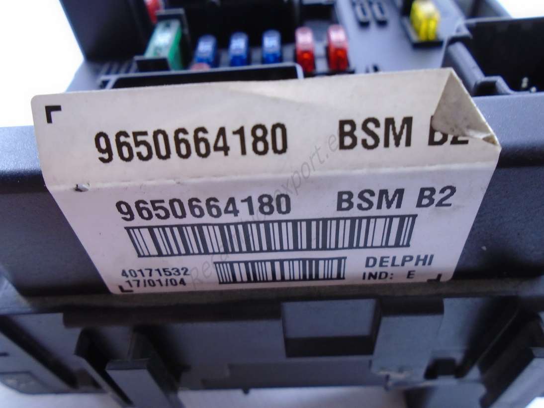 Caja de fusibles Grupo PSA Peugeot Citroen 9650664180 BSMB2 BSM B2 - foto 2
