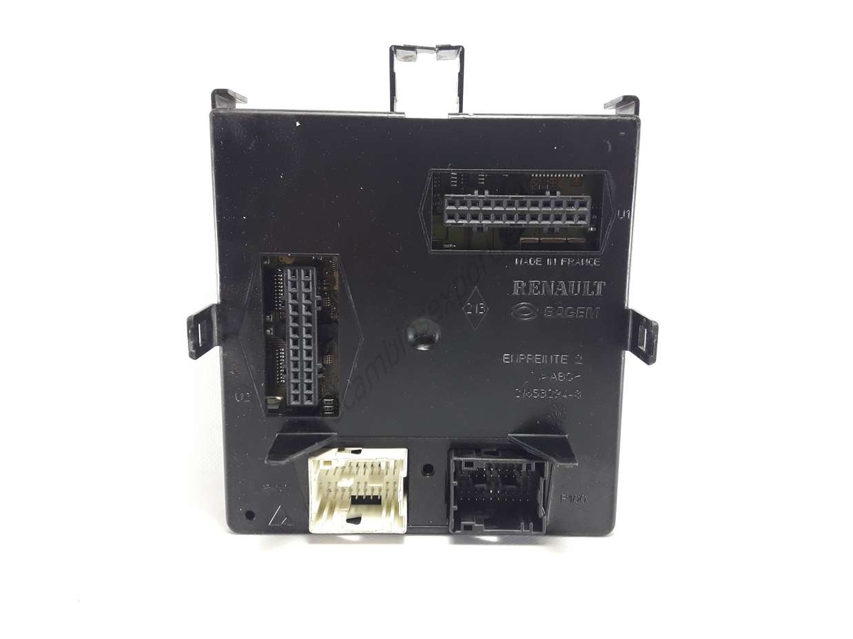 Caja de fusibles Renault 8200346815 8200413964 8200447435 - foto 1
