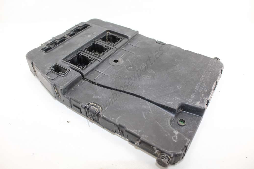 Caja de fusibles Renault Scenic Megane 8200306435 S118400320C S118400320 C - foto 1