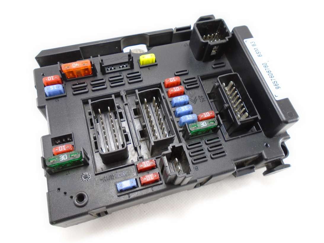 Caja de fusibles grupo psa peugeot citroen 9657608780 bsm b3 - foto 1