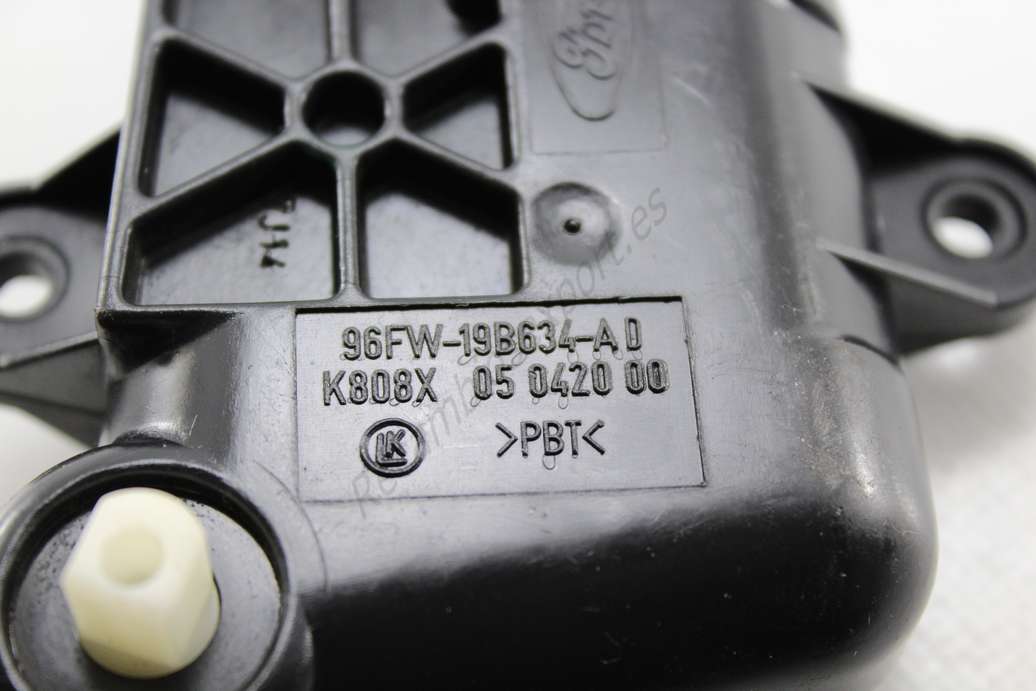 Calefacción servomotor Ford Puma 96FW19B634AD 96FW-19B634-AD - foto 2