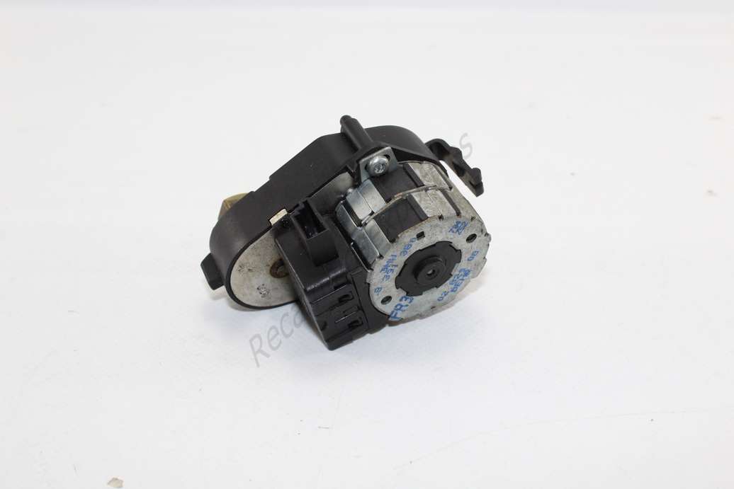 Calentador de aleta BMW E38 8391380 8 391 380 Behr 0282908 02 829 08 - foto 1