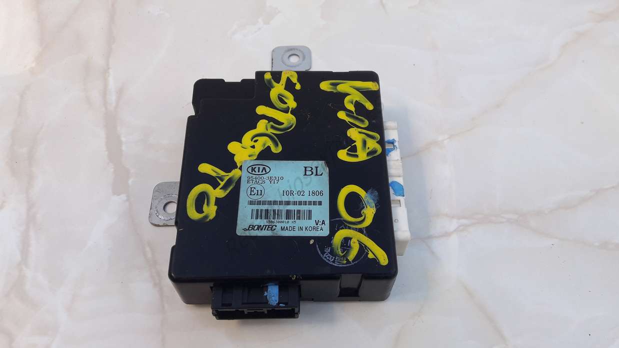 Control de Módulo de la carrocería Kia Sorento 954003E310 95400-3E310 10R021806 ETACS Y17 - foto 1