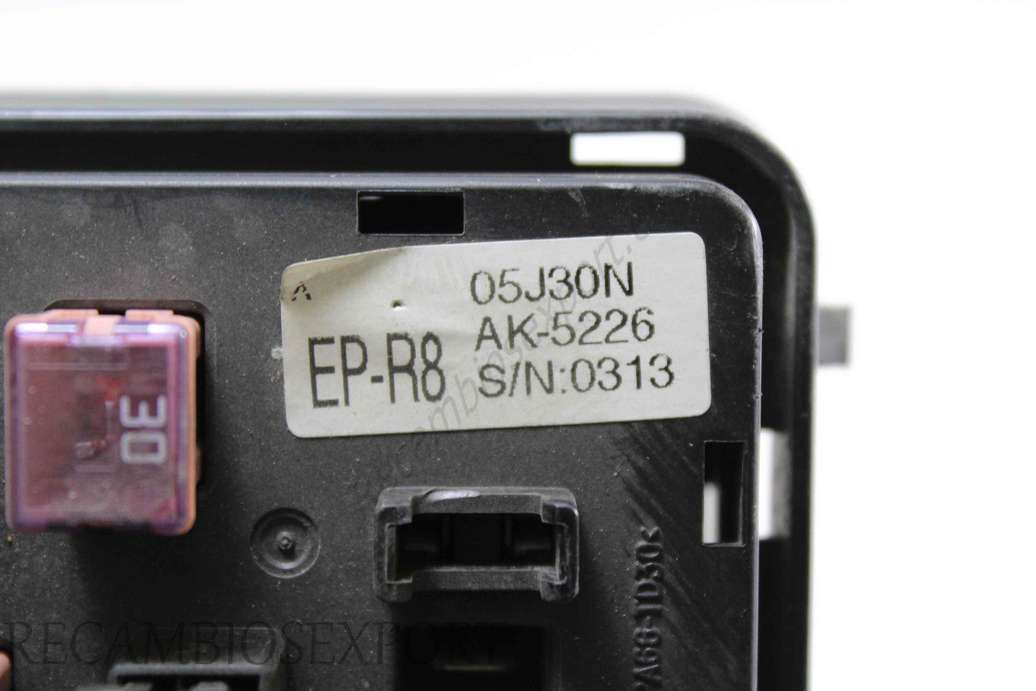 Caja de fusibles Ssangyong Kyron AK5226 AK-5226 05J30N 05J30NAK5226 - foto 3