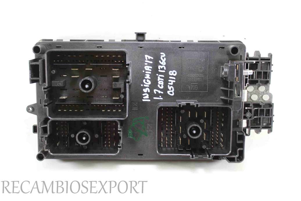 Caja de fusibles Opel Insignia 13255300 1348554301 13485543-01 529050199 - foto 4