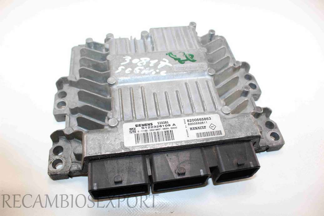 Centralita del motor Renault Scenic 8200565863 8200592611 Siemens S122326109A S122326109 A SID301 - foto 1