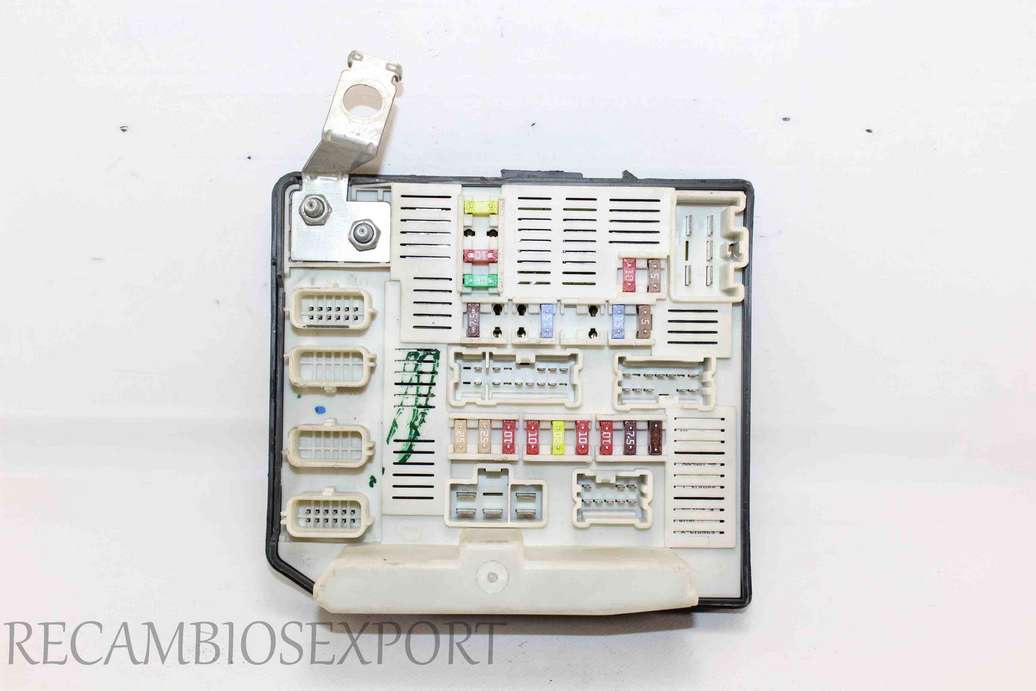 Caja de fusibles Renault Megane Scenic 8200481866-F 82 00 481 866 519158075 - foto 1