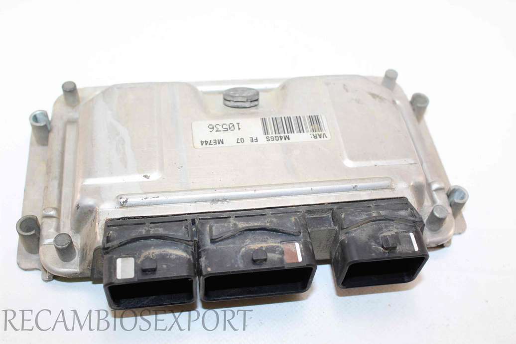 Centralita del motor Peugeot Partner 9638783680 96 387 836 80 ID03 Bosch 0261206944 0 261 206 944 - foto 1