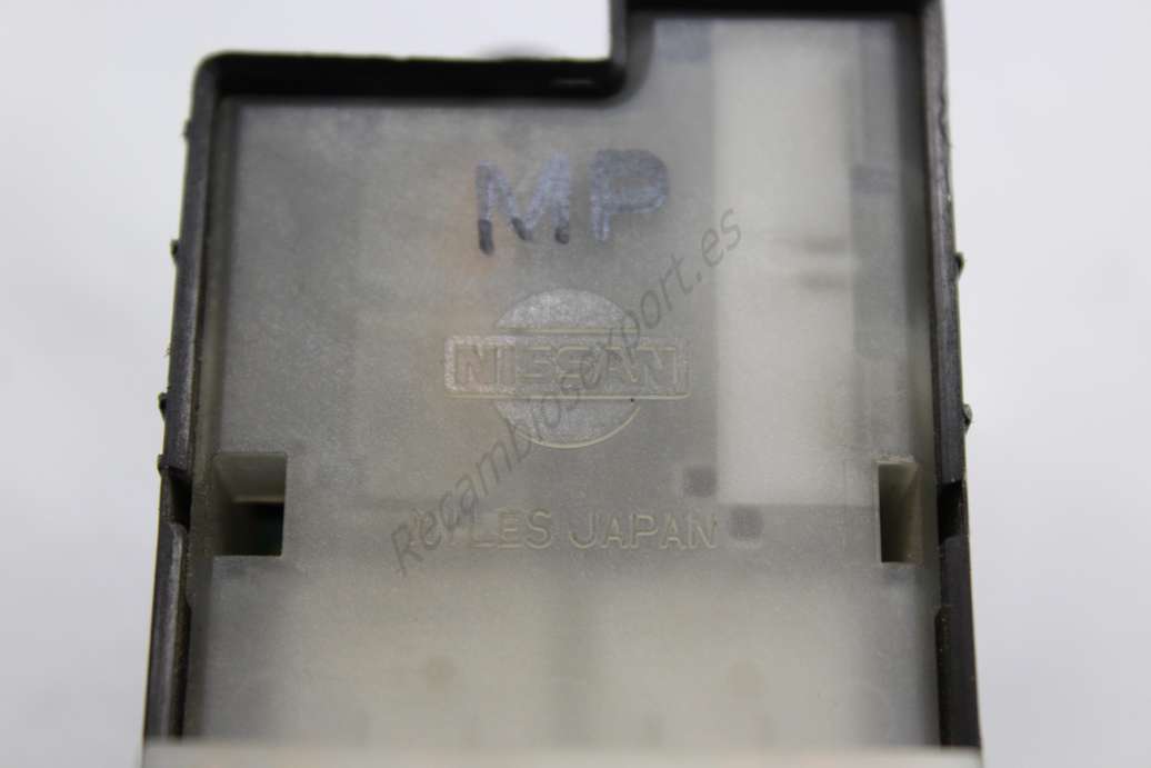 Interruptor Nissan MP Niles - foto 2