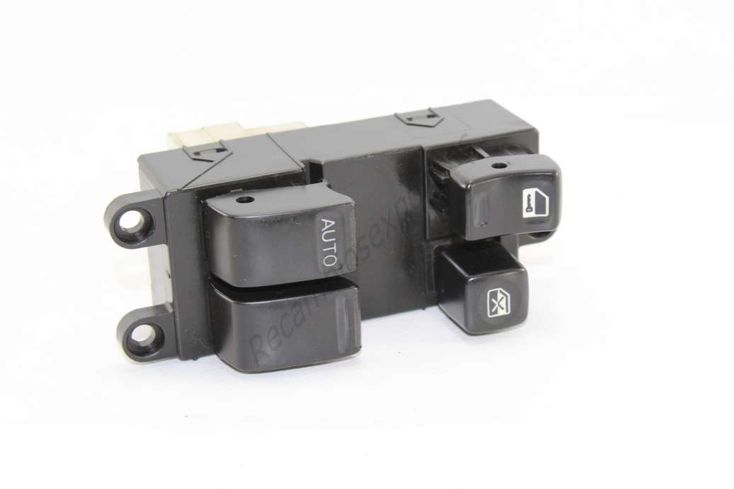 Interruptor Nissan MP Niles - foto 1