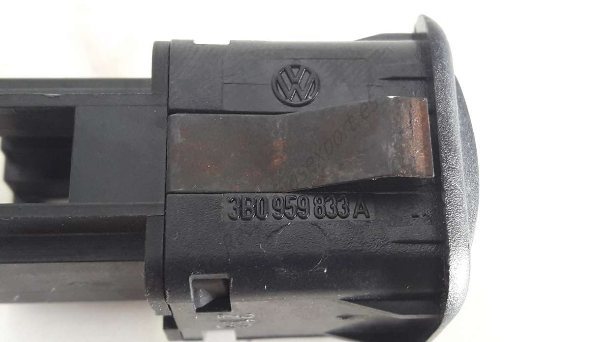 Interruptor apertura tapa de combustible VW Volkswagen Passat Golf  Seat Leon Cordoba Ibiza 3B0959833A 3B0 959 833 A - foto 2