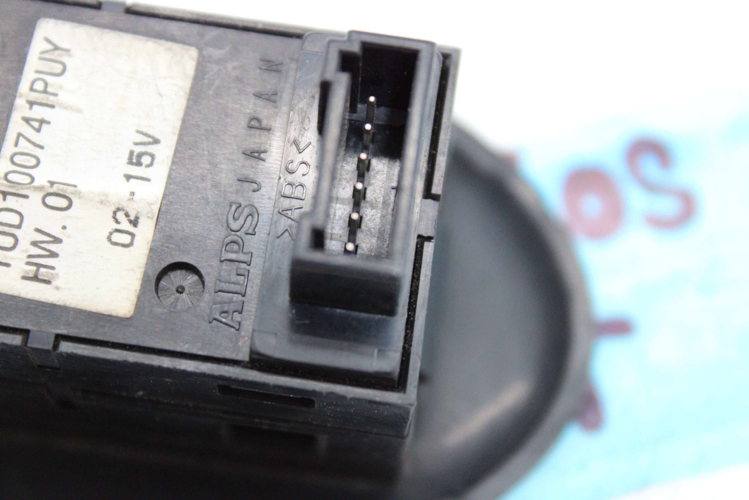 Interruptor de Elevalunas Rover 75 - foto 4