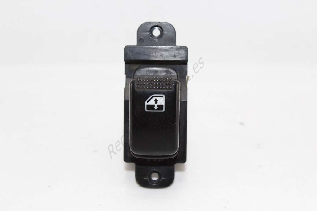 Interruptor de elevalunas Hyundai Terracan 621W03620 - foto 1