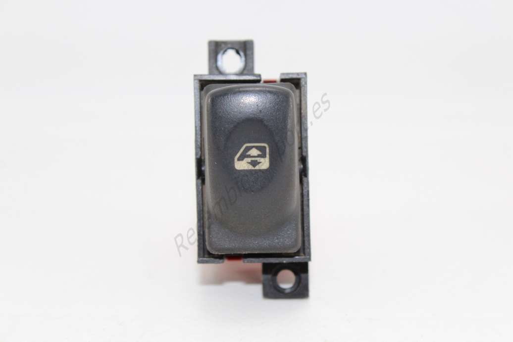 Interruptor de elevalunas  Renault Laguna 7700417485B 7700417485 B - foto 1