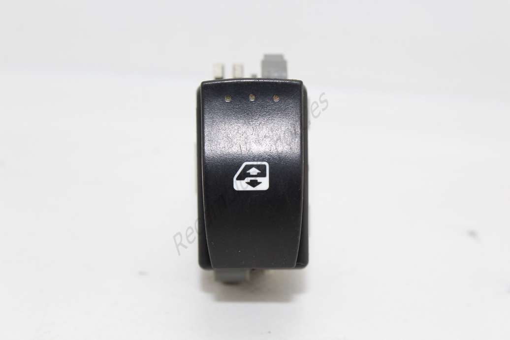 Interruptor de elevalunas Renault Megane 315024A 28082 - foto 1