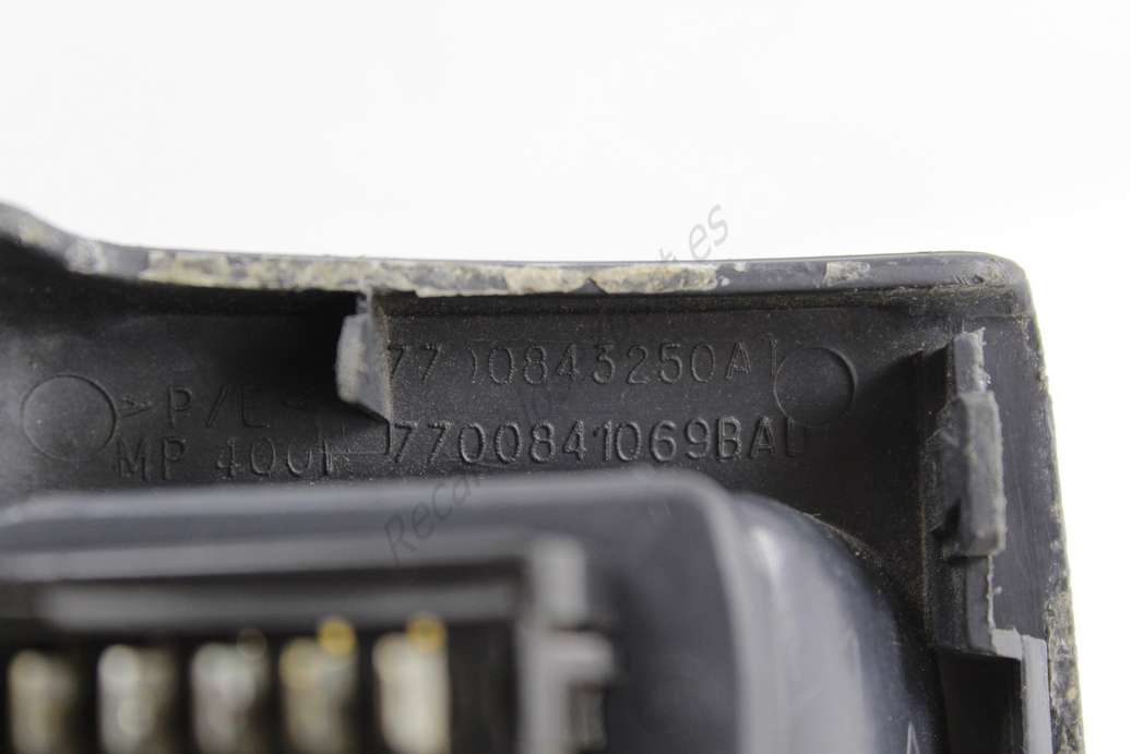 Interruptor de elevalunas Renault Megane 7700843250 7700843250AI 7700841069 BAD - foto 2