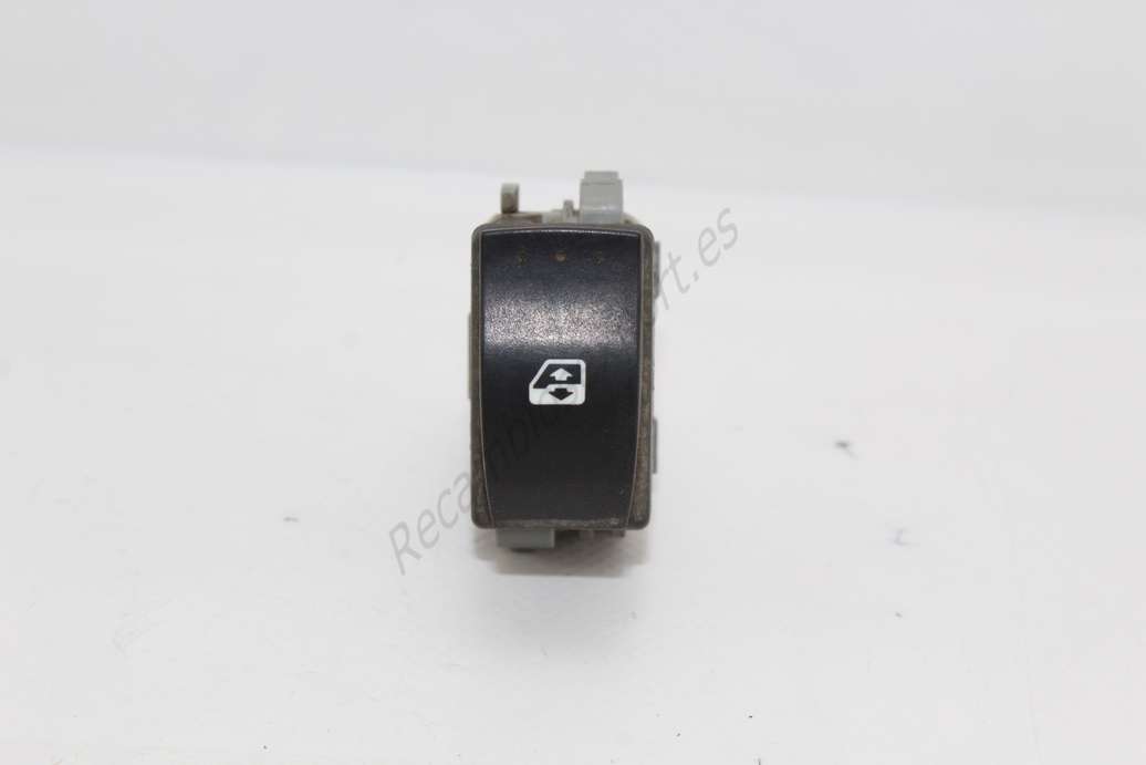 Interruptor de elevalunas Renault Megane Scenic 28082 315027 313316h 3133 16h - foto 1