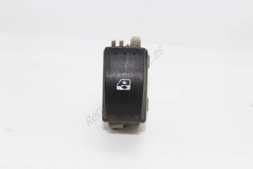 Interruptor de elevalunas Renault Megane Scenic 28082 315029 - foto 1