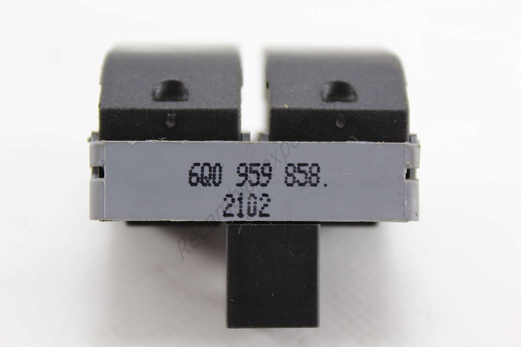Interruptor de elevalunas  Seat Ibiza Cordoba Volkswagen Polo 6Q0959858 6Q0 959 858 - foto 2