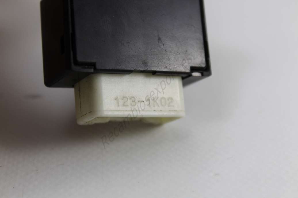 Interruptor de luz Daihatsu Sirion 134123 1231K02 123-1K02 - foto 3