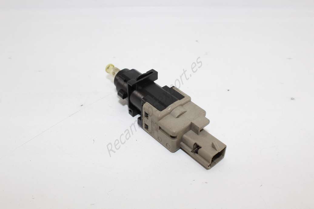 Interruptor de luz de freno Fiat Bravo Lancia Doblo 46840511 - foto 1
