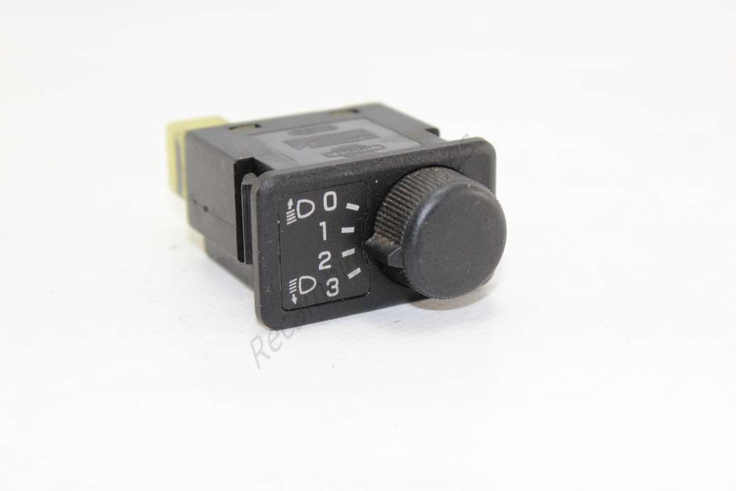 Interruptor de nivelación de faros Nissan Almera 37024A 41000 37024A41000 - foto 1