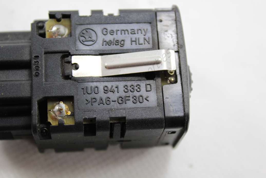 Interruptor de nivelación de faros Skoda 1U0941333D 1U0 941 333 D - foto 2