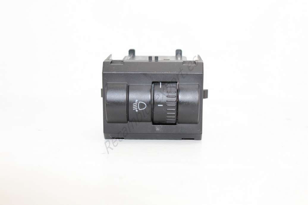 Interruptor de nivelación de faros Skoda Fabia 5J0941333A - foto 1