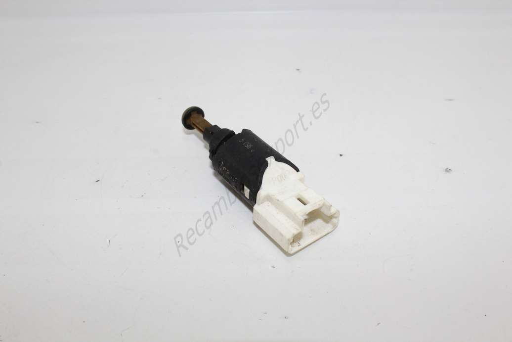 Interruptor luz de freno Peugeot Partner 206 307 607 Citroen Xsara Picasso Berlingo C2 C3 C5 9643478880 - foto 1