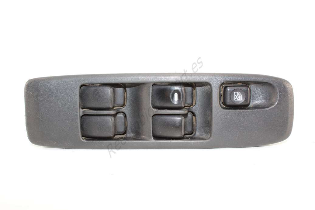 Mando de elevalunas Mitsubishi Montero MR445652 C8DD251M C8D-D251M - foto 1