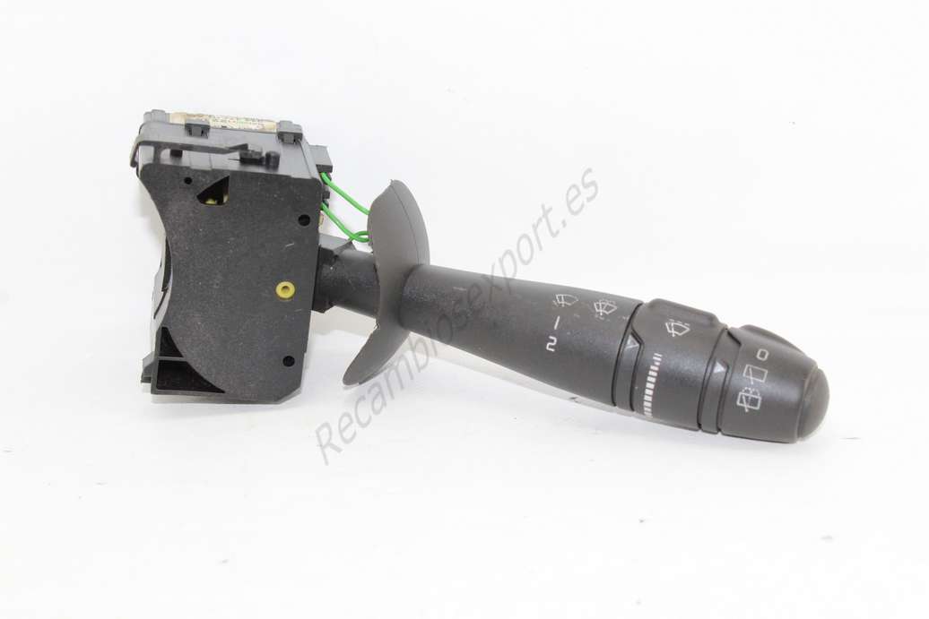 Mando de limpiaparabrisas Renault Laguna 820012245 34447701AM - foto 1