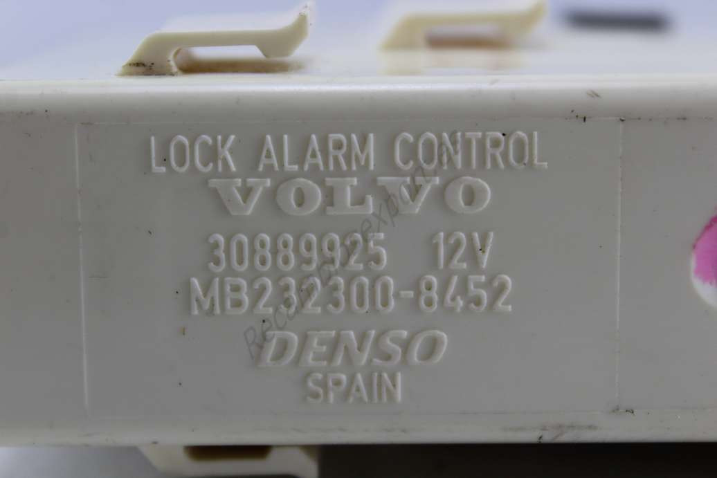 Modulo de alarma inmovilizador volvo s40 30889925 mb2323008452 mb232300-8452 denso - foto 2