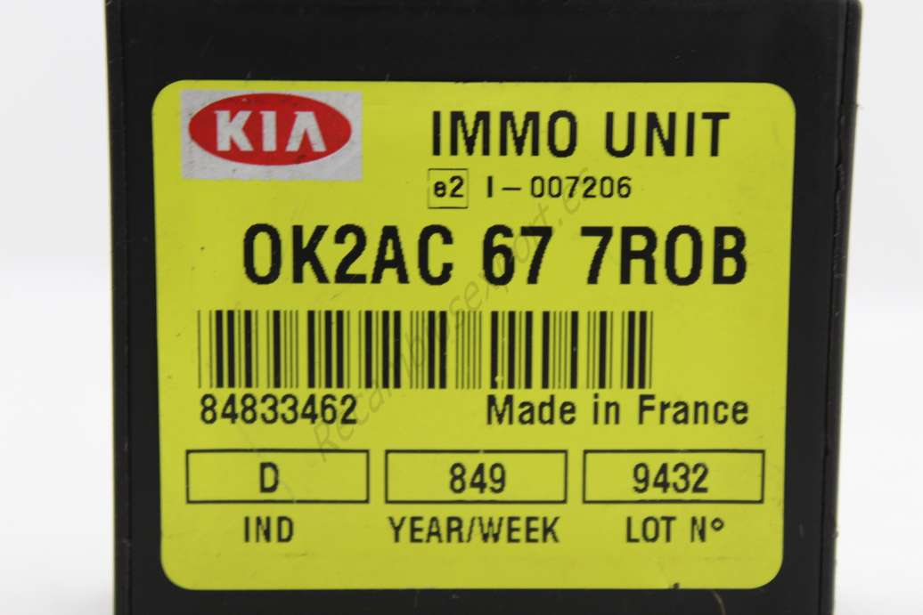 Modulo de inmovilizador KIA 0K2AC677R0B 0K2AC 67 7R0B - foto 2