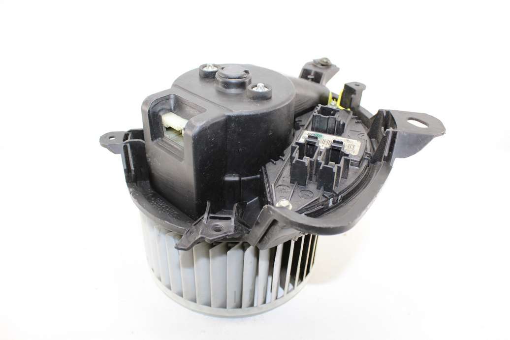 Motor de calefaccion Lancia Delta 181 A43000800 A.430.008.00 607B0083579 6 07 B 0083579 - foto 1