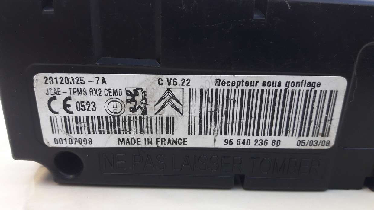 Receptor de inflado Citroen Peugeot  9664023680 96 640 236 80  28120325-7A - foto 2