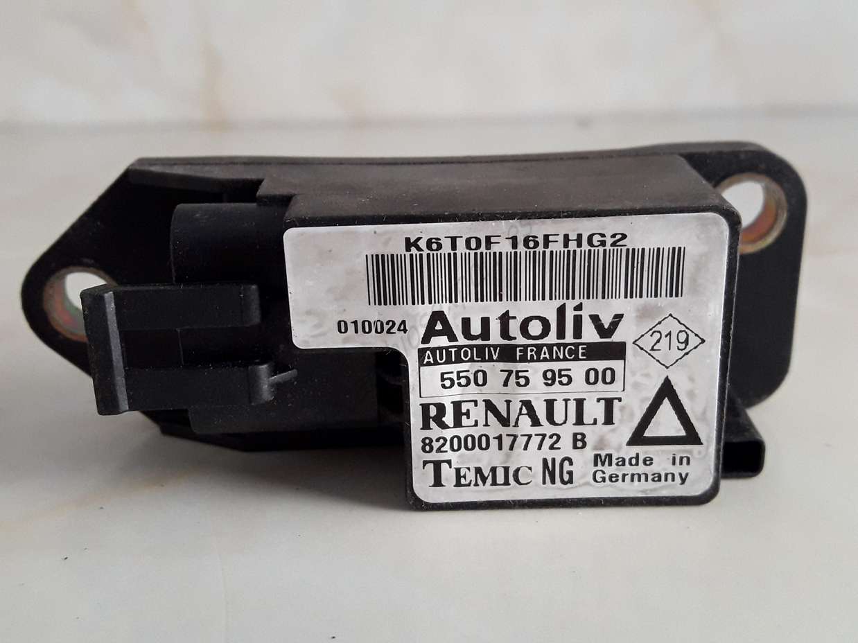 Renault Laguna Airbagsensor 8200017772B 8200017772 B Autoliv 550759500 - foto 1