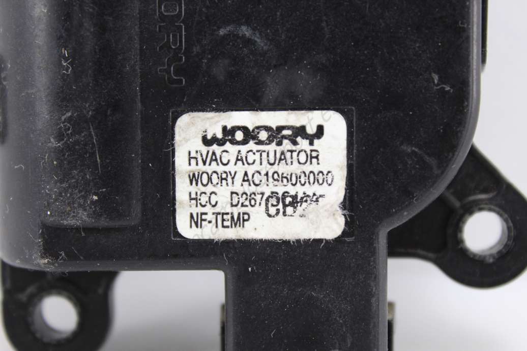 Servomotor calefaccion Hyundai Sonata AC19600000 D267DC4AA D267-DC4AA - foto 2