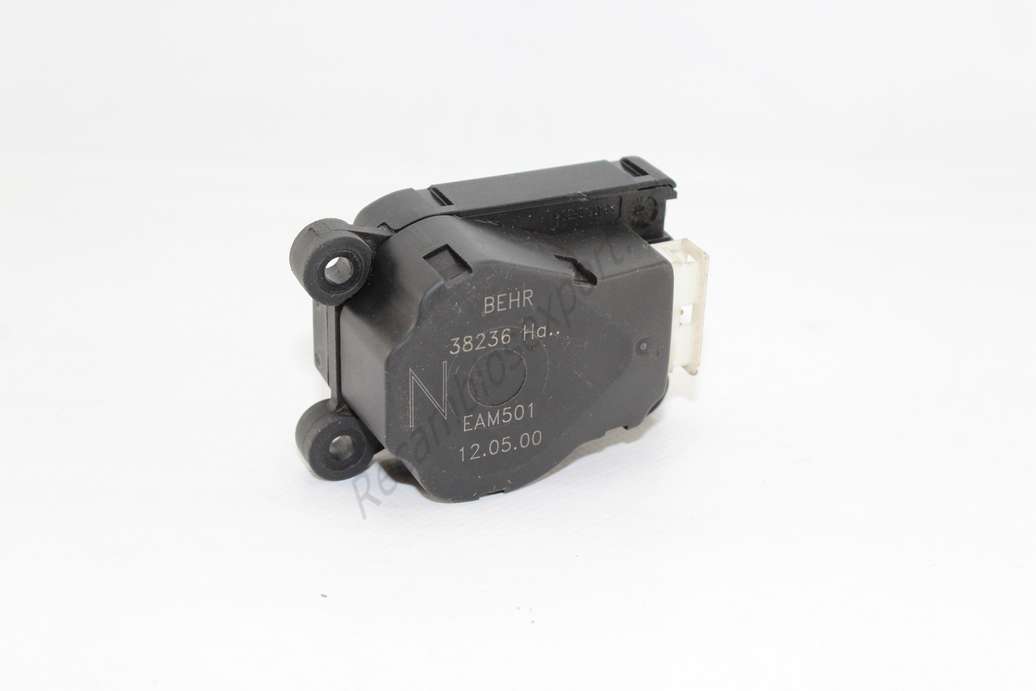 Servomotor calefacción Citroen Xsara Picasso 38236 BEHR - foto 1