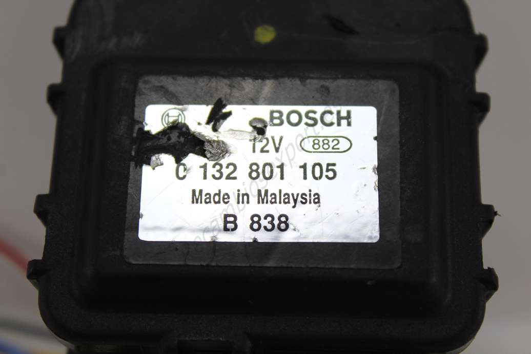 Servomotor de aire acondicionado Alfa Romeo Fiat Lancia 0132801105 0 132 801 105 Bosch - foto 2