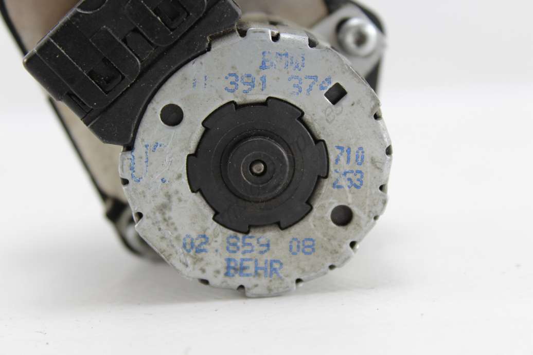 Servomotor de calefacción de clima BMW E8 8391374 8 391 374 0285908 02 859 08 BEHR - foto 1