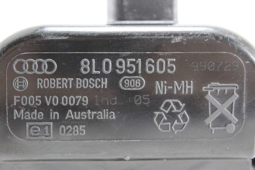 Sirena de alarma Audi A6 C6 A4 8L0951605 8L0 951 605 F005 V0 0079 F005V00079 - foto 2