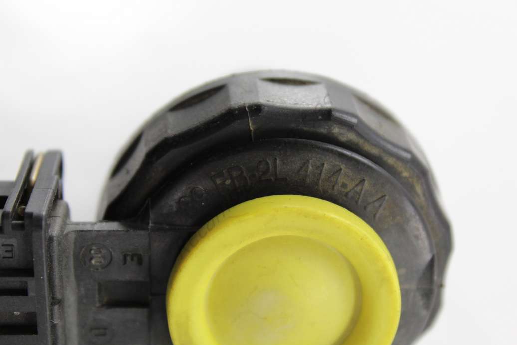 Tapa del depósito Ford Fiesta 89FB2L414AA 89 FB-2L 414.AA - foto 2
