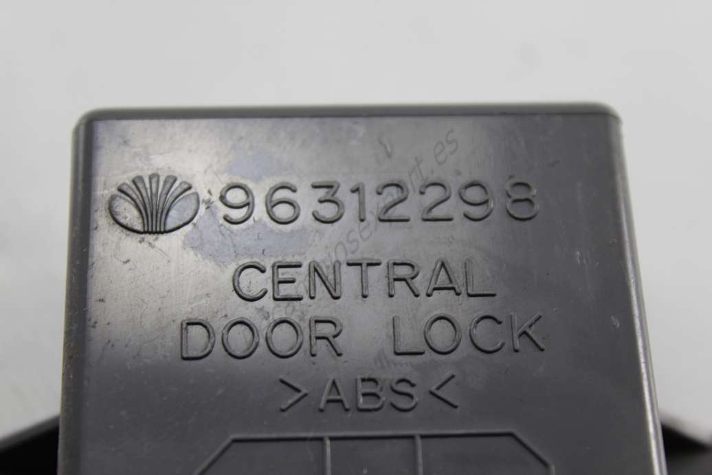 Unidad de control cierre centralizado Daewoo Nubira 96312298 - foto 2
