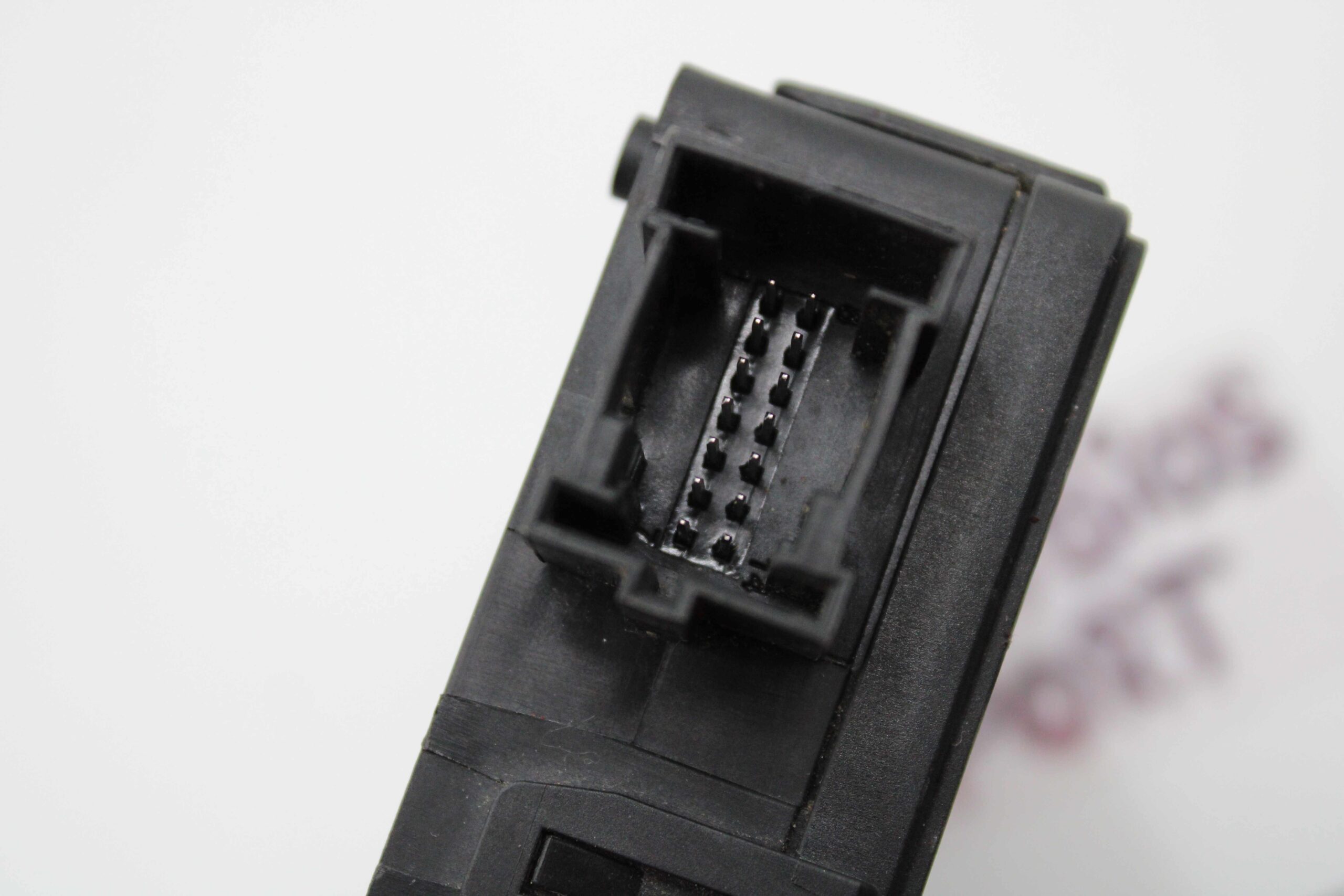 Centralita de control bateria Audi A6 S6 4F0915181A 4F0 915 181 A 4F0910181E 4F0 910 181 E Bosch 0199000013 0 199 000 013 - foto 3