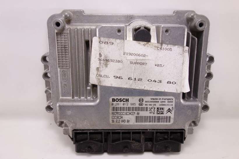 Centralita del motor Peugeot 207 Citroen C3 9661204380 96 612 043 80 Bosch 0281012985 0 281 012 985 EDC16C34 - foto 1