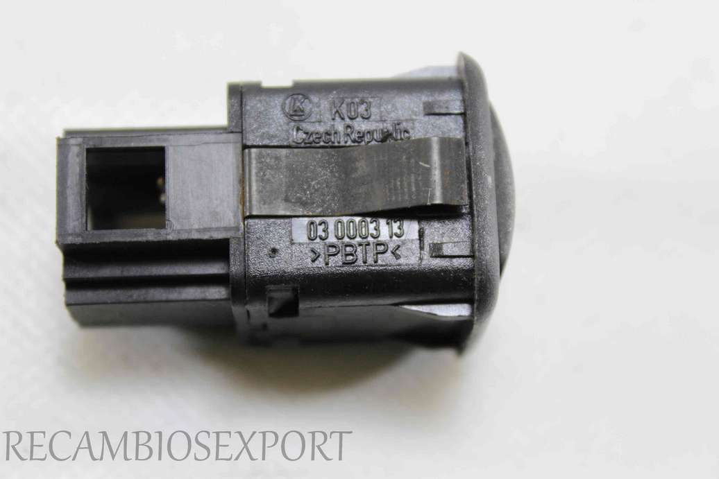 Interruptor de puerta de combustible VW Volkswagen Golf Passat Bora Seat Leon 03000313 03 0003 13 - foto 2