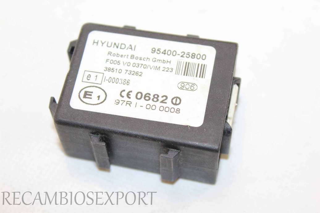 Centralita de control Hyundai Accent 9540025800 95400-25800 F006V00370 F006 V0 0370 - foto 1