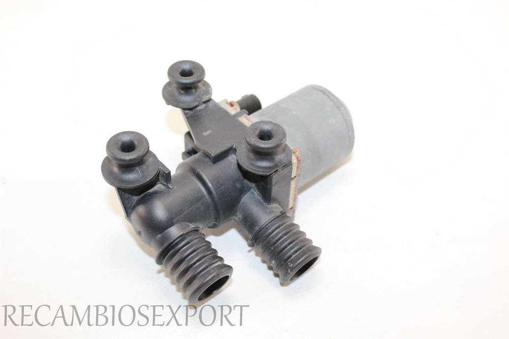 Válvula de agua BMW E60 E61 E63 M6 64118379921 64.11-8 379 921 1147412154 1 147 412 154 - foto 1