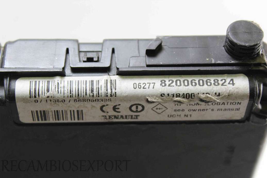 Modulo de control Renault Megane Scénic 8200606824 82006157777 Siemens S118400140H - foto 3